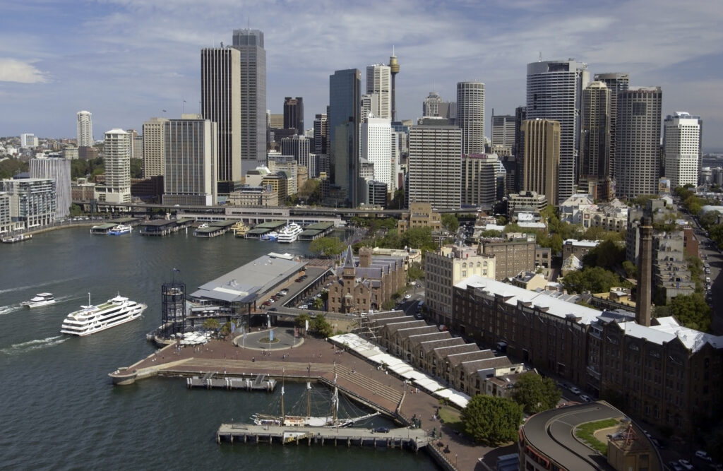 Trade show buyer & exhibitor outreach